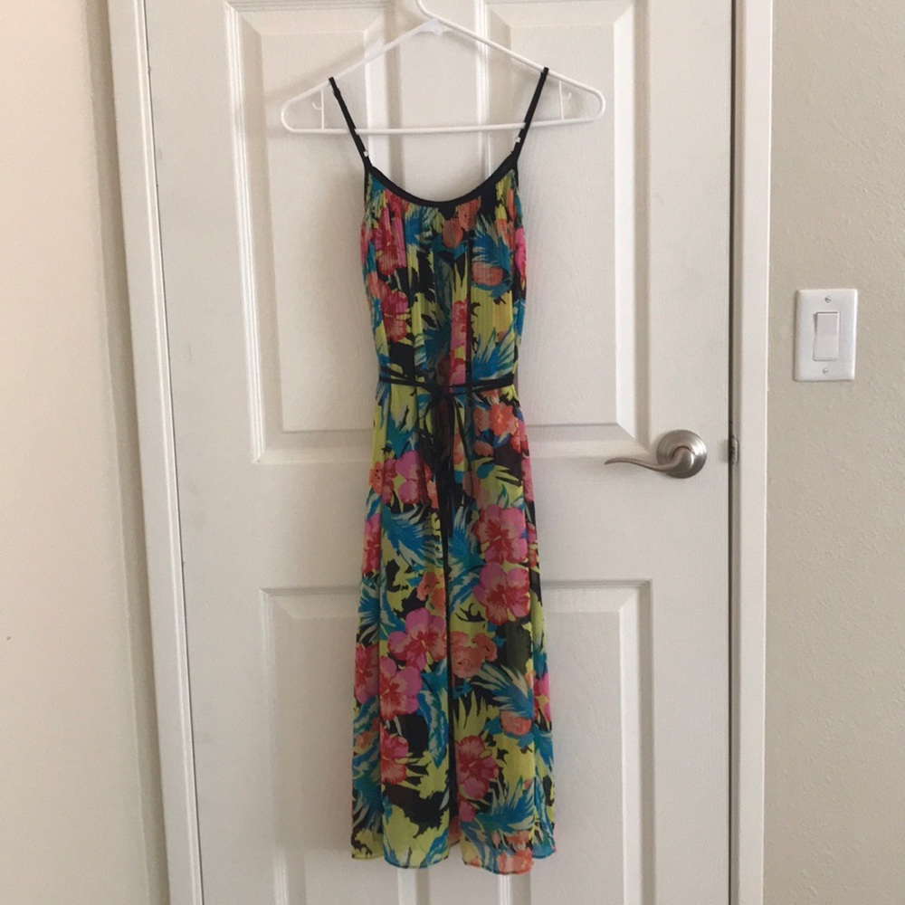 Loft floral pleated dress